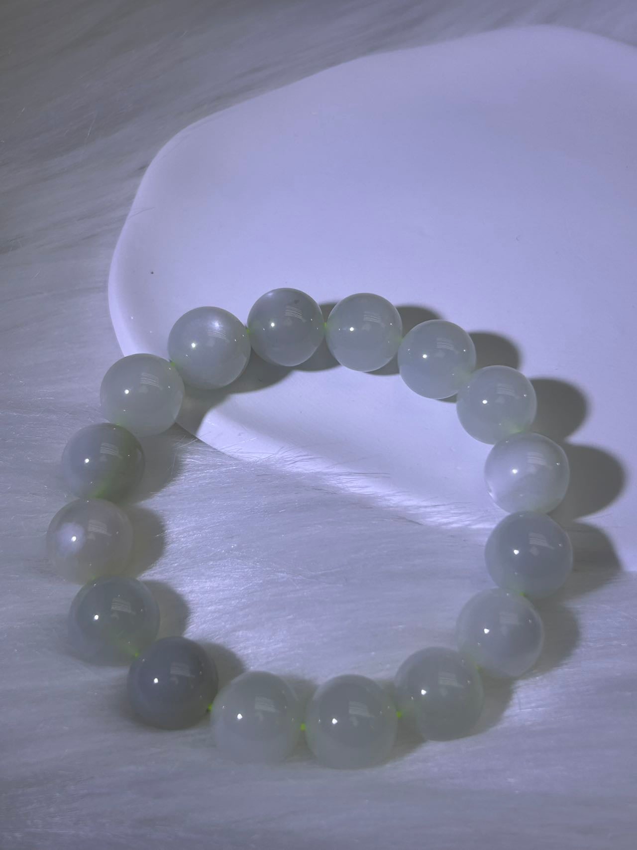 1078-Top level Green moonstone