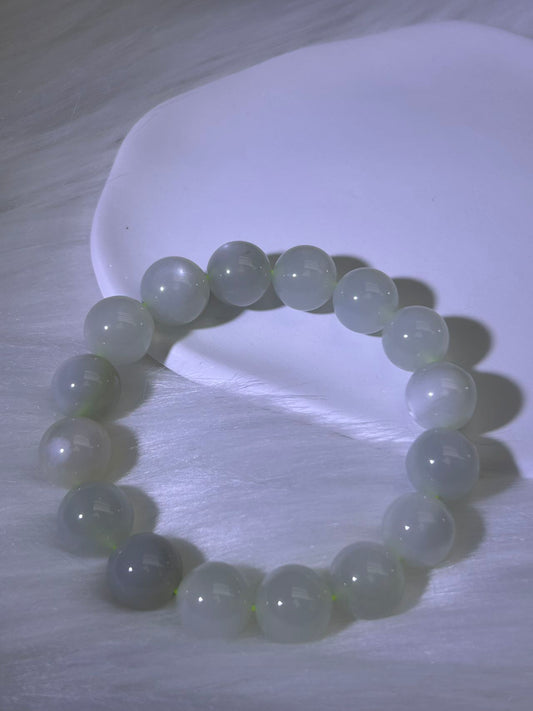 1078-Top level Green moonstone